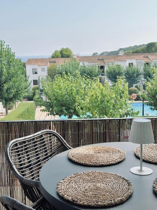 The Golden Oak In Calella Centre - 100M From Beach Palafrugell Exterior photo